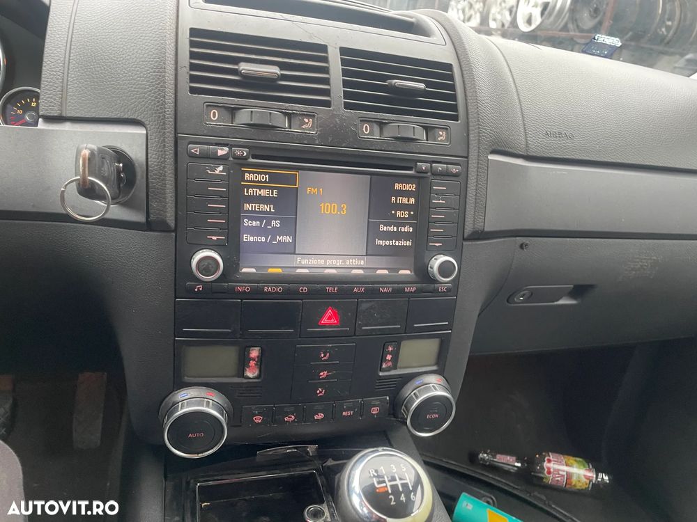 Dezmembram Volkswagen Touareg 2.5 BAC - 11