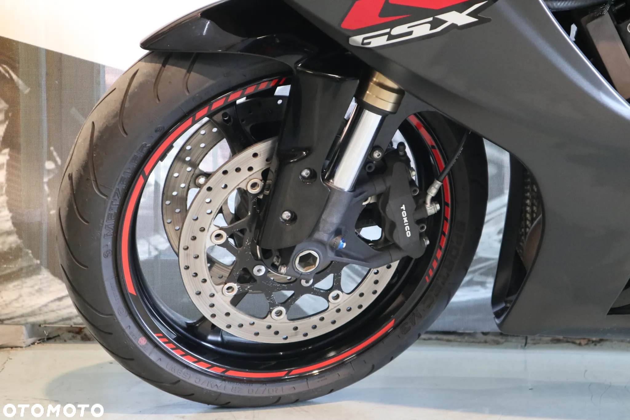 Suzuki GSX-R - 2