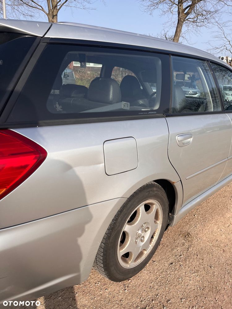 Subaru Legacy 2.0 4WD - 5