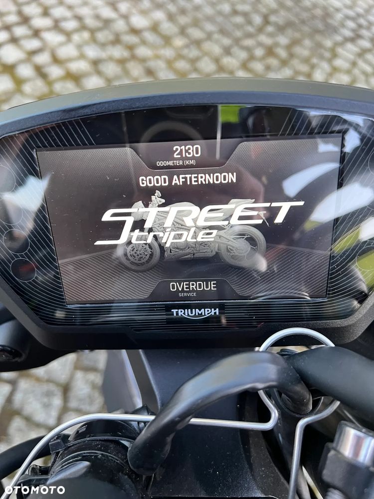 Triumph Street Triple - 25