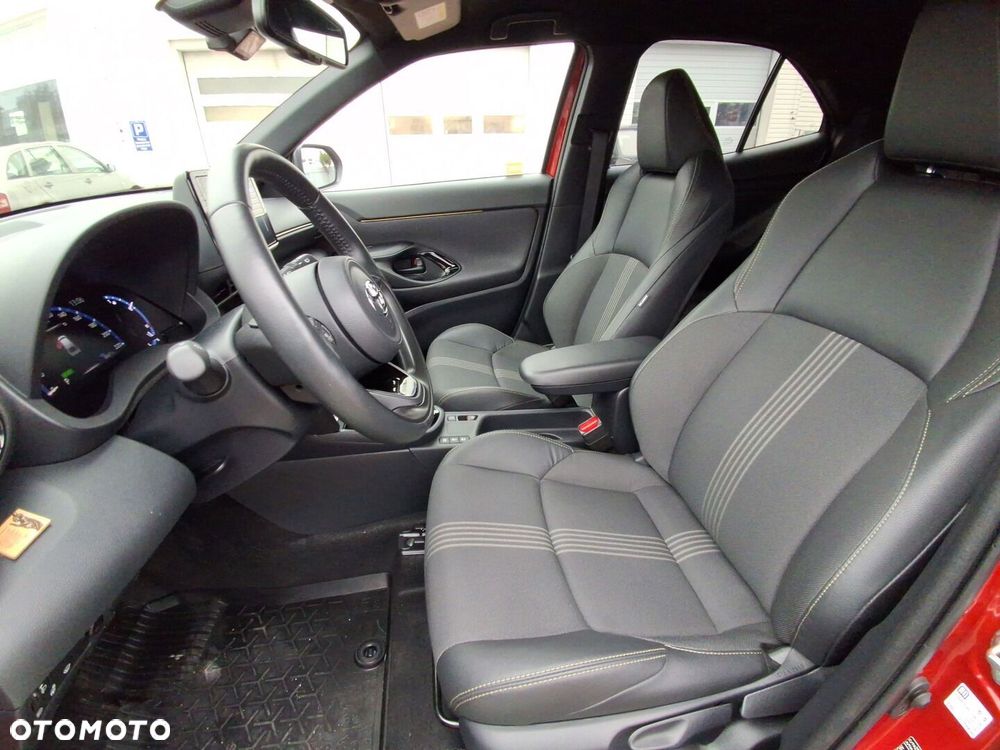 Toyota Yaris Cross Hybrid 1.5 Adventure - 14