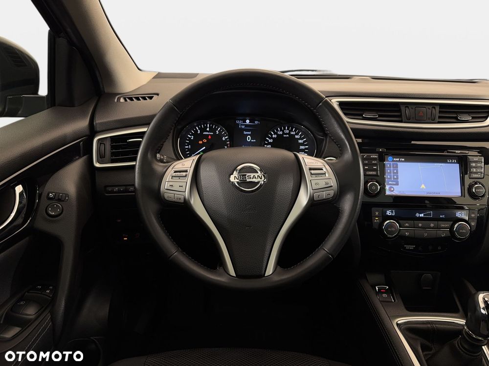 Nissan Qashqai - 15