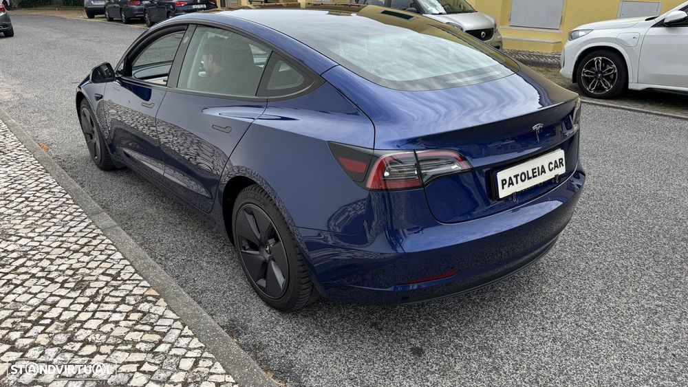Tesla Model 3 - 6