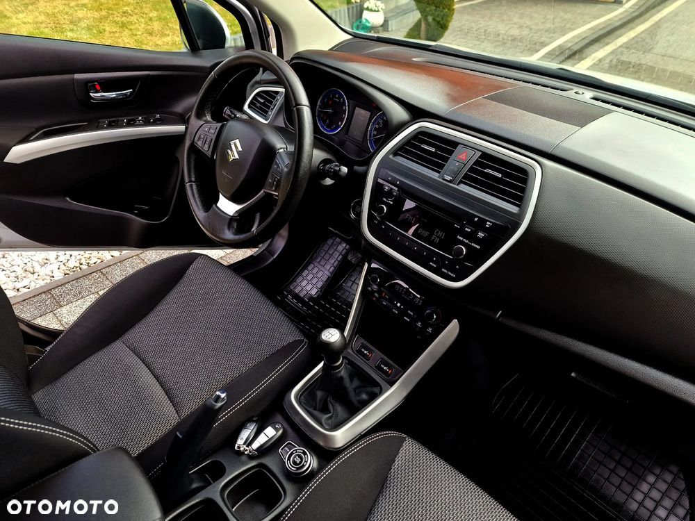 Suzuki SX4 1.6 Comfort 4WD - 6