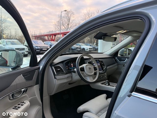 Volvo XC 90 B5 B AWD Core - 4