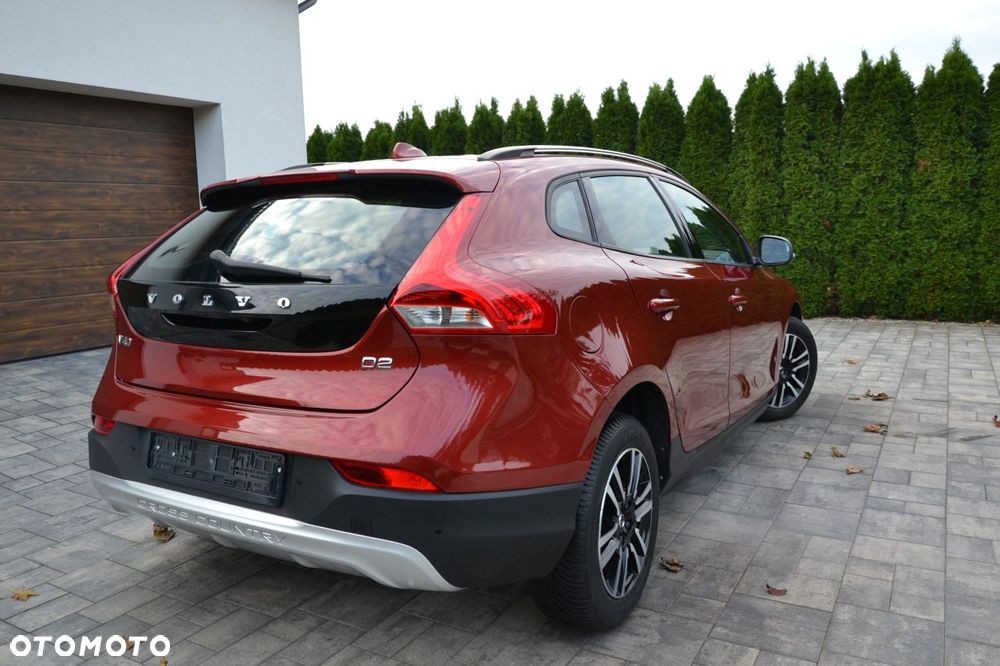 Volvo V40 Cross Country 2018 photo 3