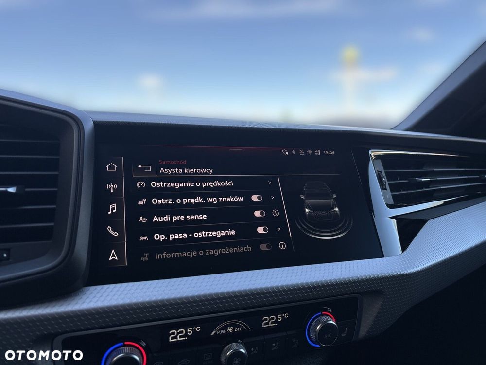 Audi A1 Sportback 30 TFSI Advanced S-tronic - 25