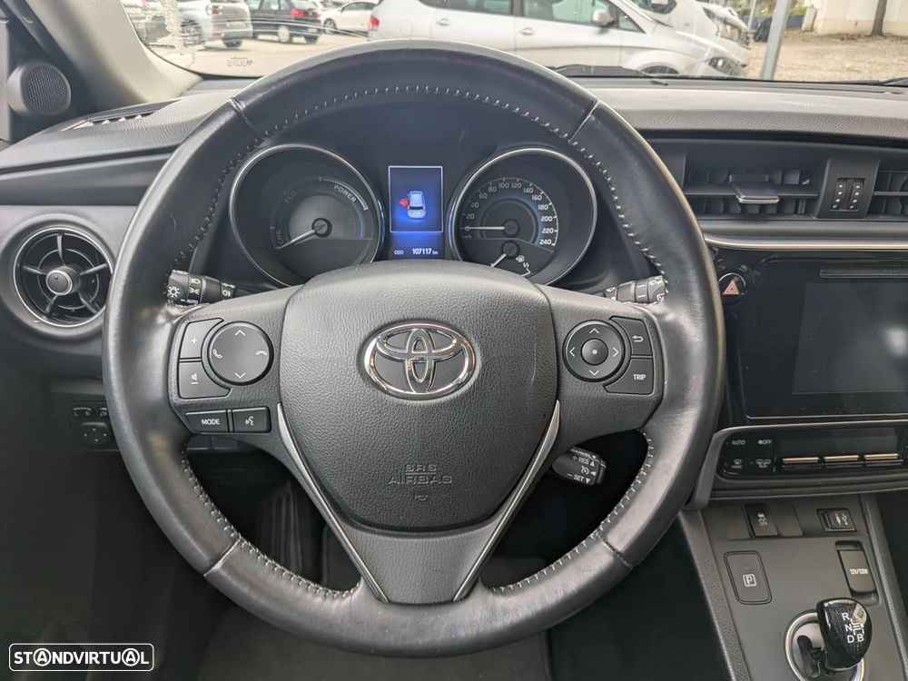 Toyota Auris 1.8 HSD Comfort +P.Sport+Navi - 8