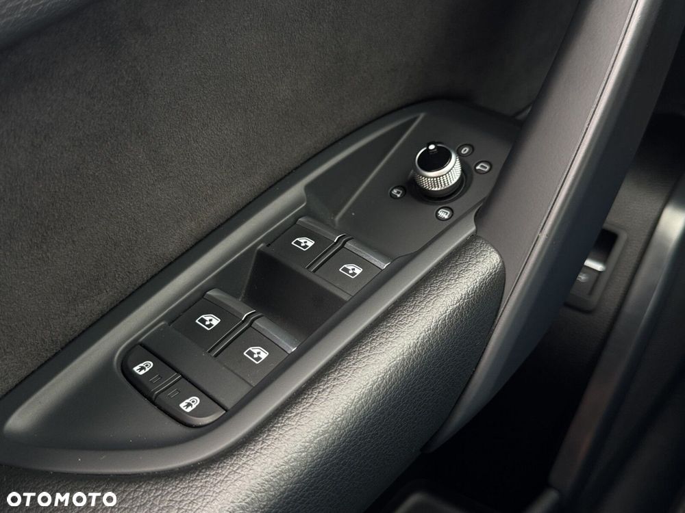 Audi Q5 40 TDI mHEV Quattro S Line S tronic - 33