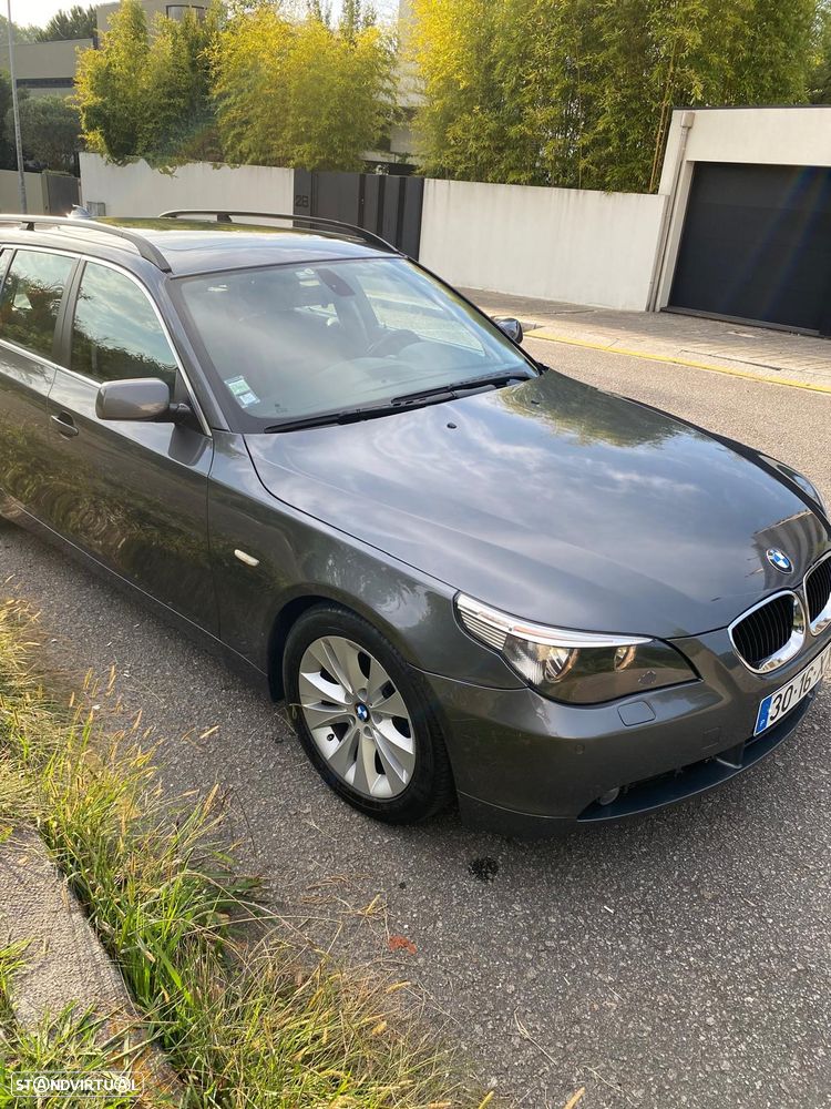 BMW 525 dA Touring - 1