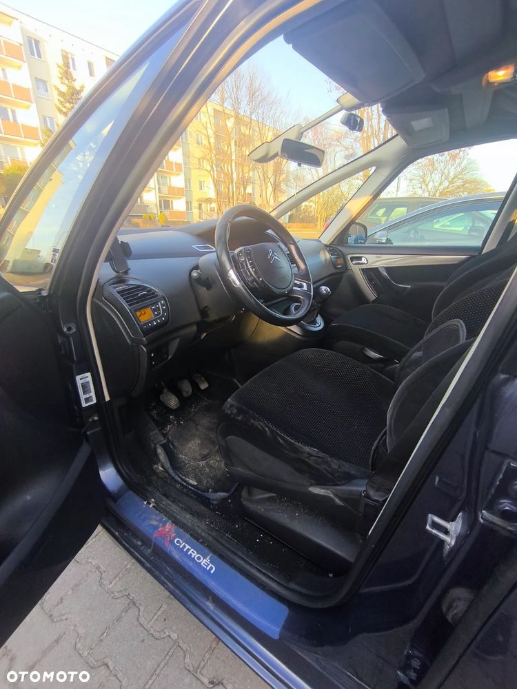 Citroën C4 Picasso 1.6 HDi Impress - 25