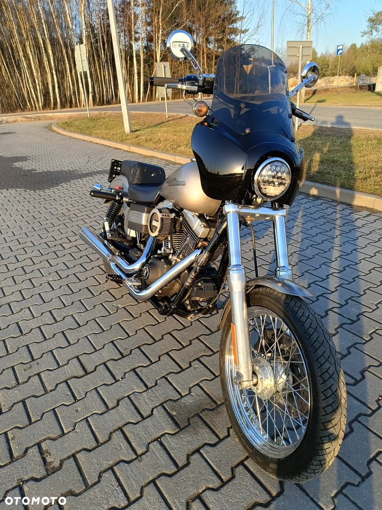 Harley-Davidson Dyna Street Bob - 10