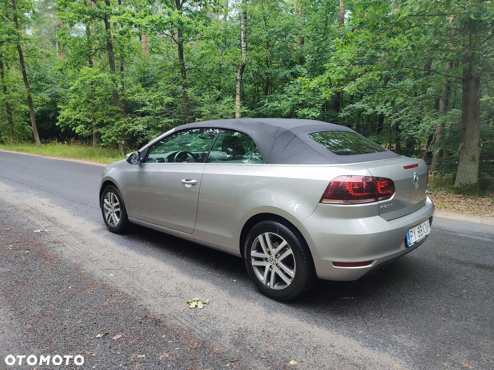 Volkswagen Golf 2.0 TDI DPF Highline - 11