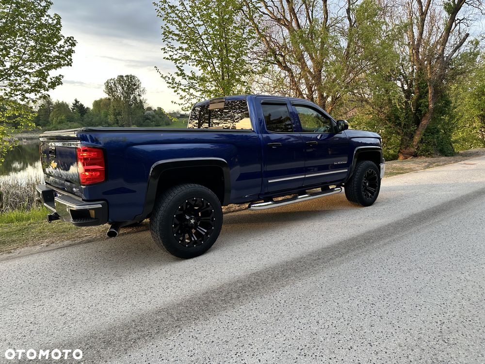 Chevrolet Silverado - 10