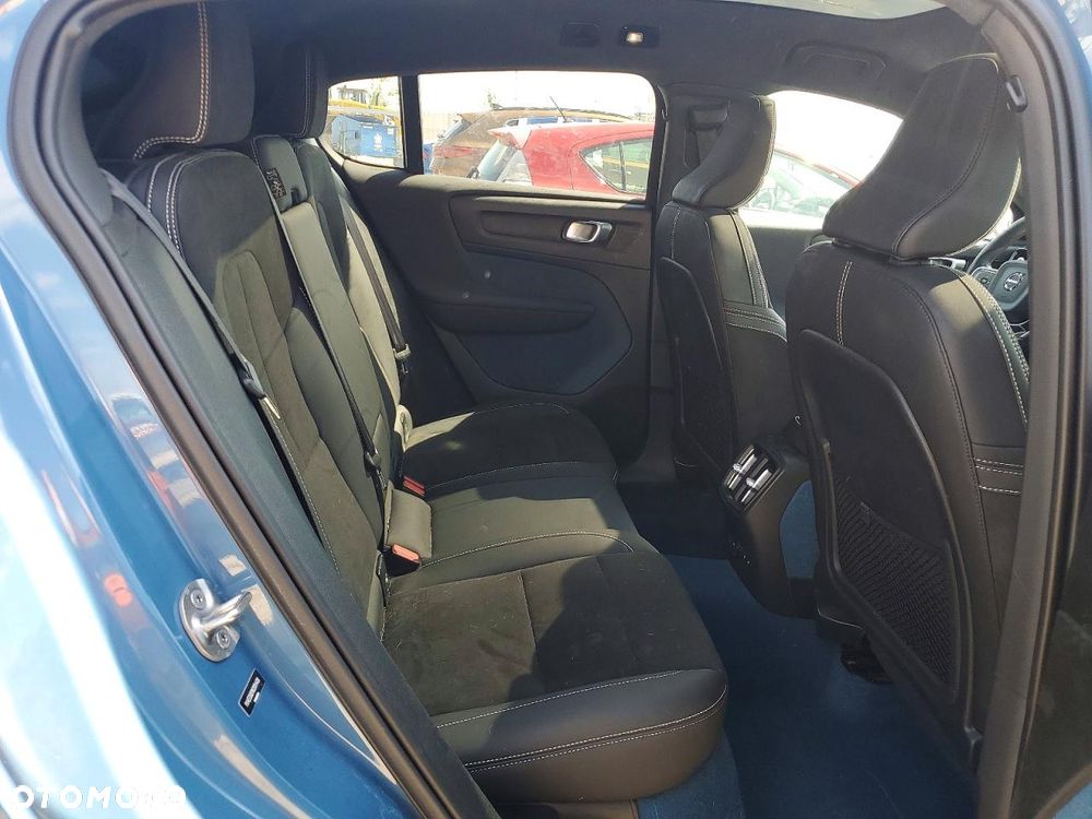 Volvo C40 Recharge Extended Range Ultimate - 13