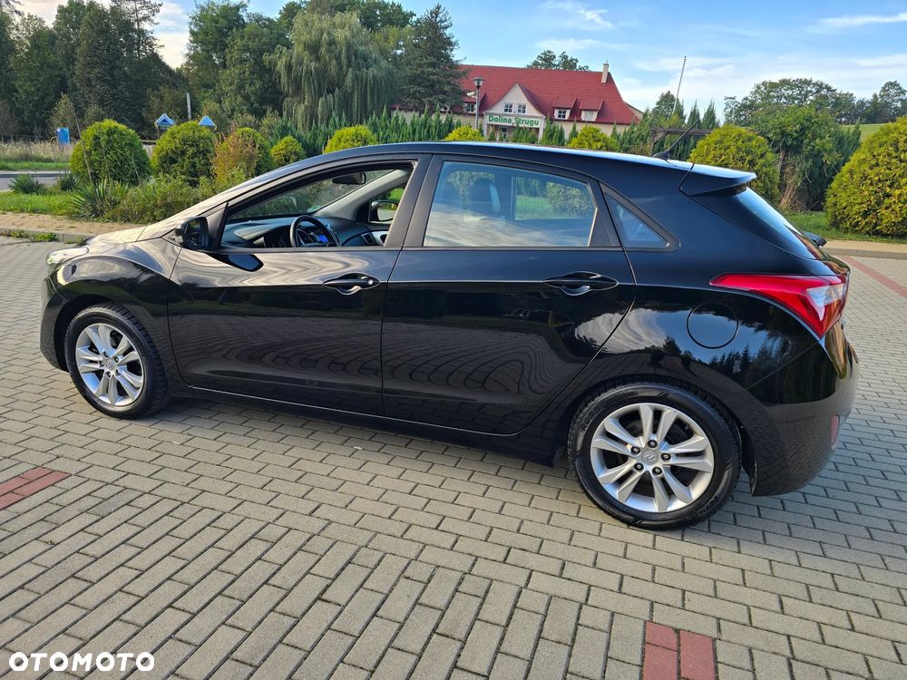 Hyundai i30 1.4 Premium - 16