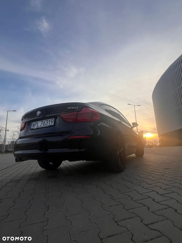 BMW 3GT 318d - 13