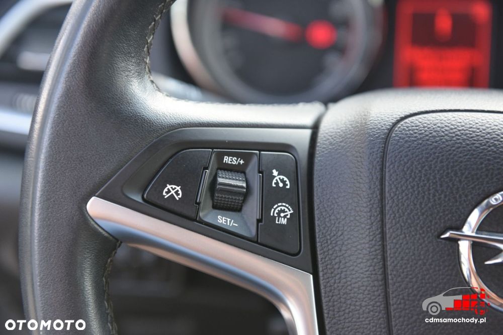 Opel Astra - 32