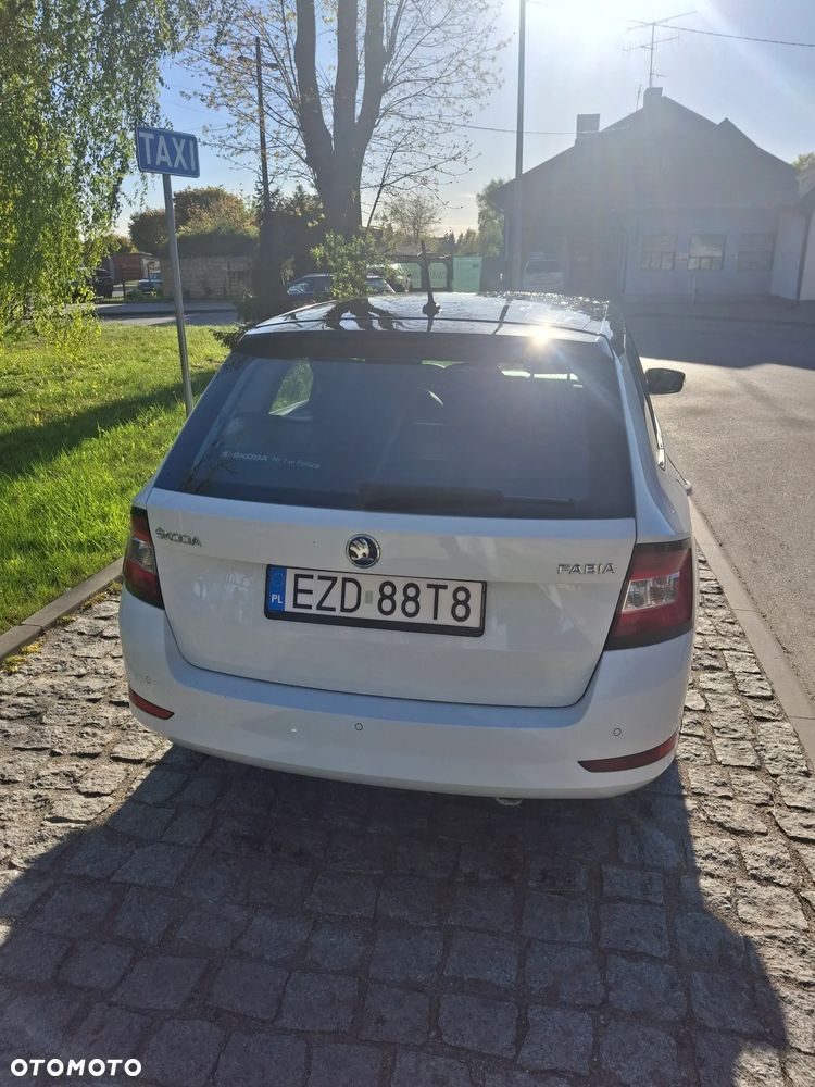 Skoda Fabia 1.0 TSI Ambition - 5
