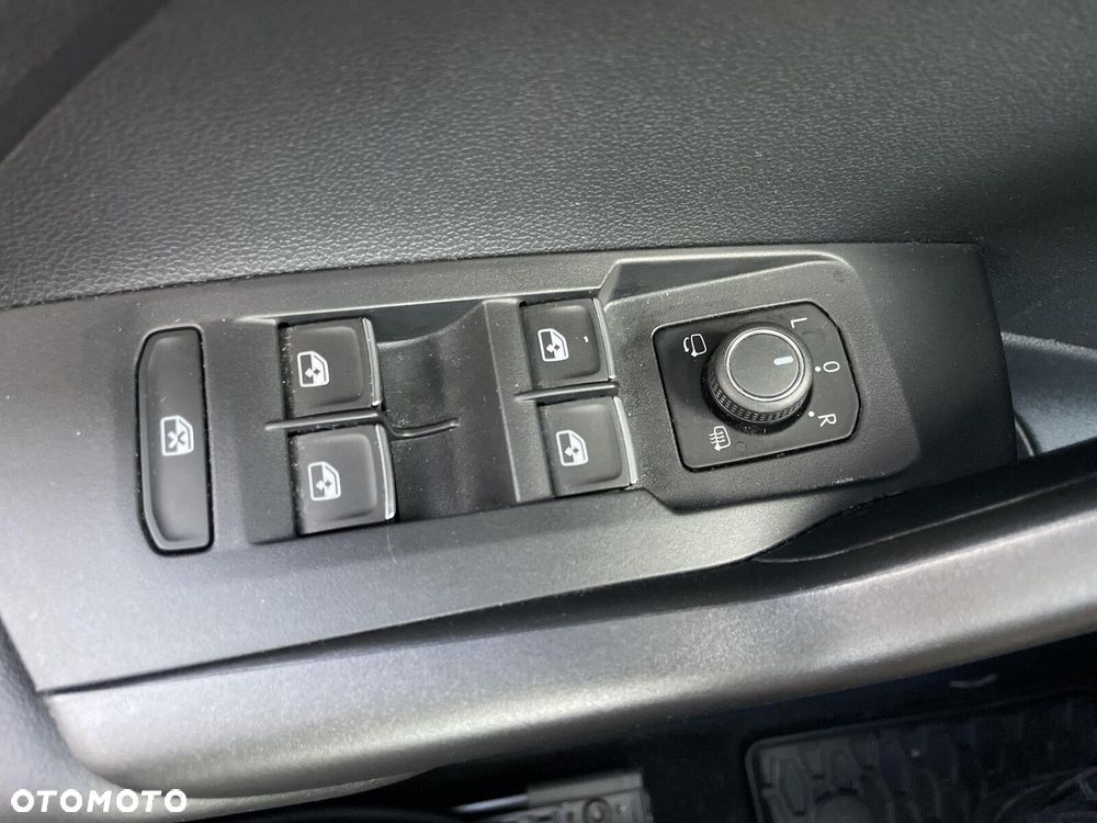 Volkswagen T-Cross 1.5 TSI ACT Style DSG - 21