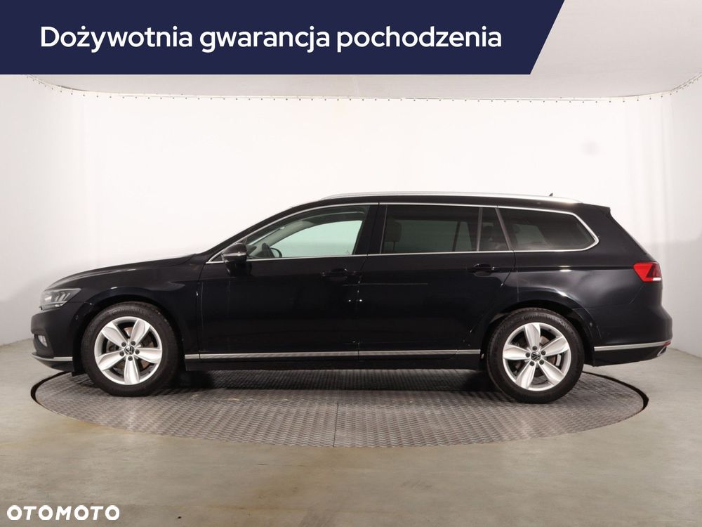 Volkswagen Passat Variant - 4