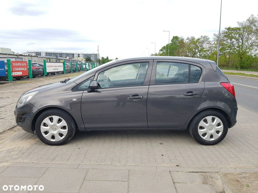 Opel Corsa - 8