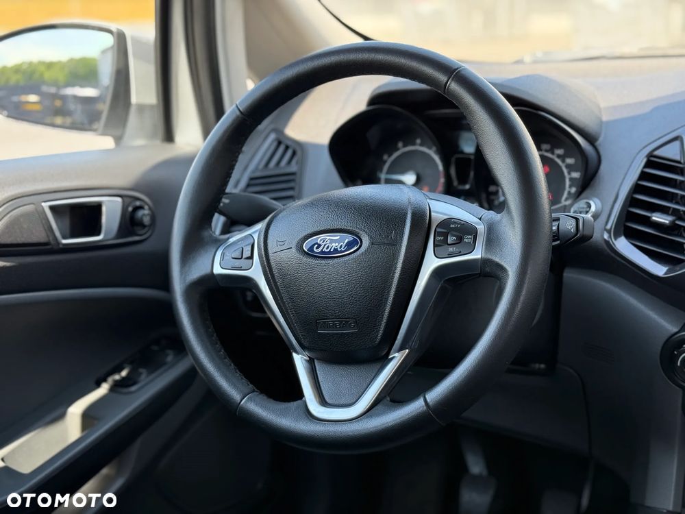 Ford EcoSport - 17