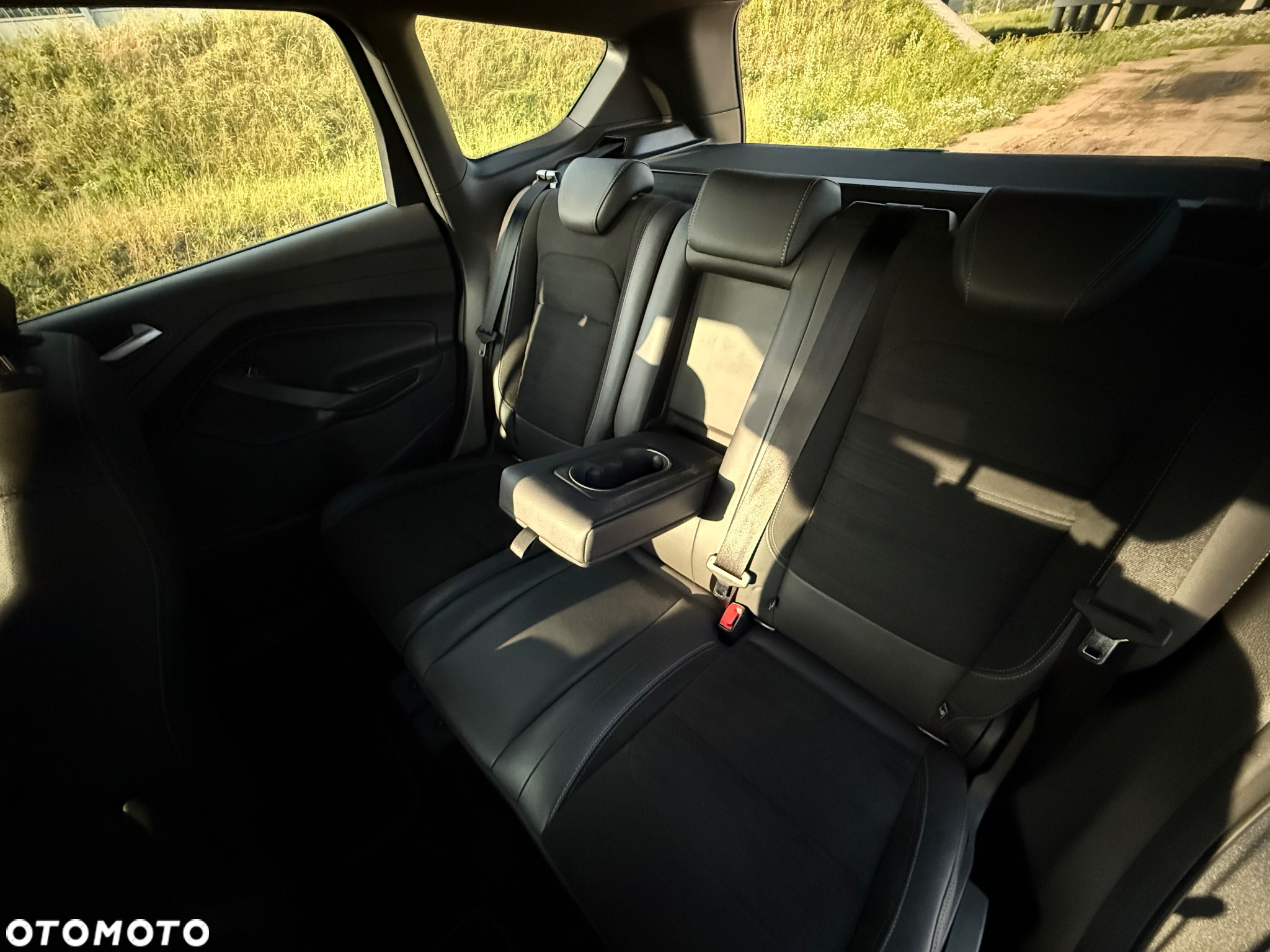 Ford Kuga 1.5 EcoBoost 2x4 ST-Line - 21