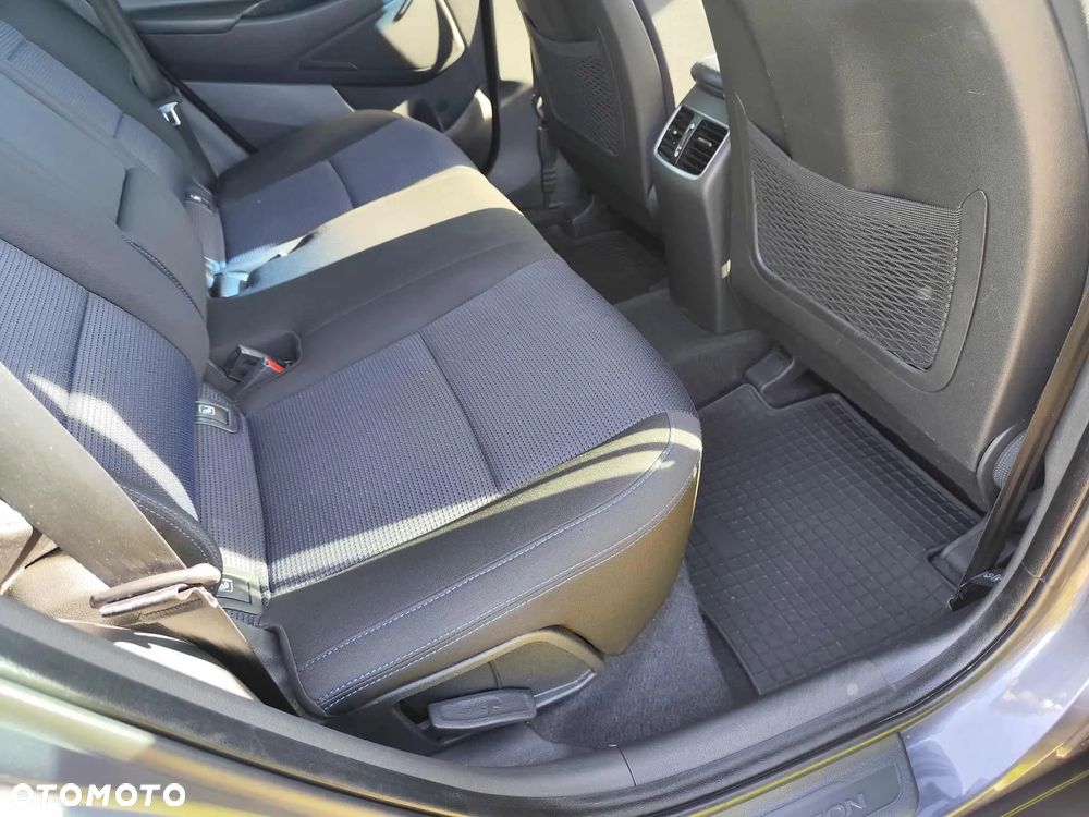 Hyundai Tucson 2.0 CRDI BlueDrive Comfort 2WD - 21