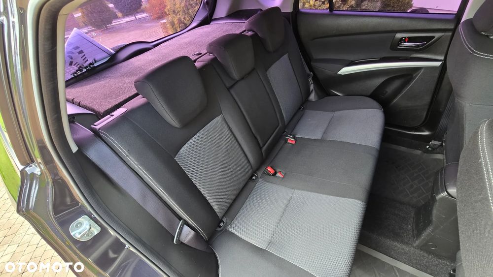 Suzuki SX4 S-Cross - 32