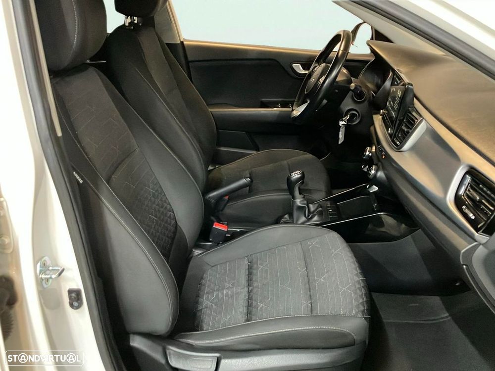 Kia Rio 1.0 T-GDi Wave - 14