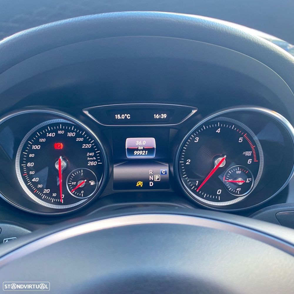 Mercedes-Benz CLA 180 d Shooting Brake Urban Aut. - 31