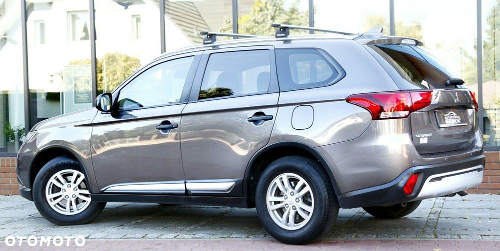 Mitsubishi Outlander - 35