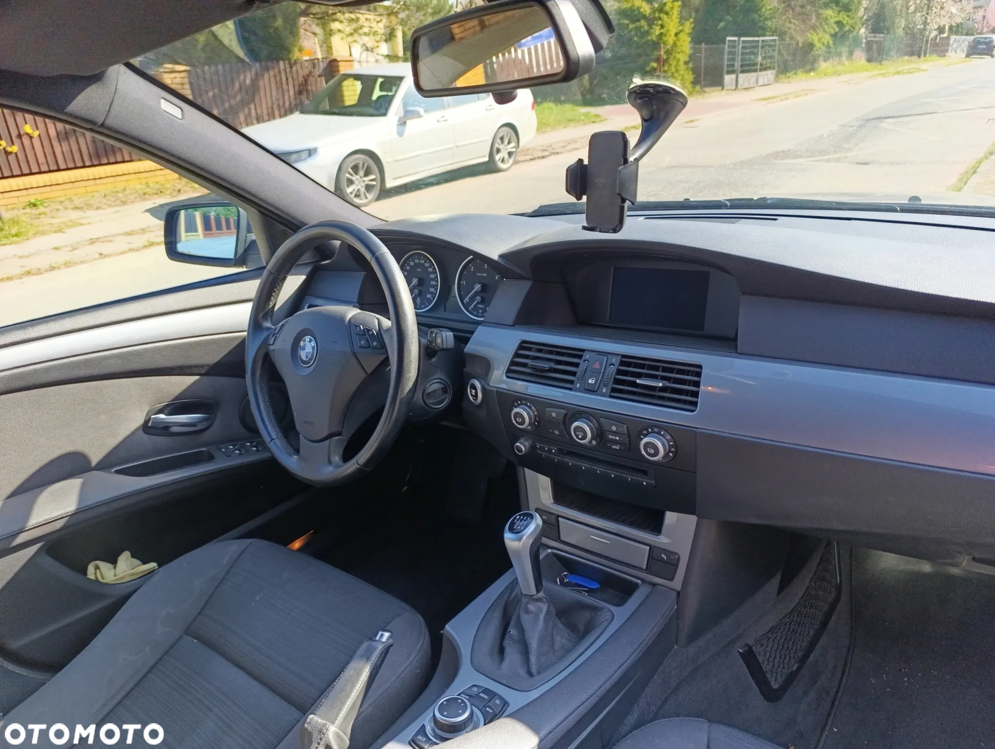BMW Seria 5 520d - 4