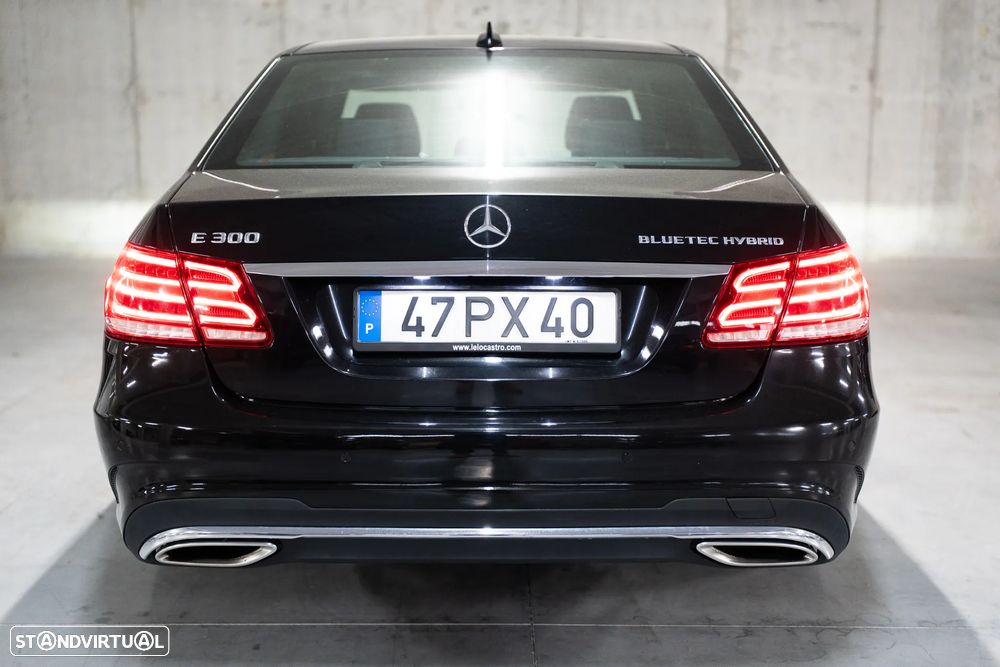 Mercedes-Benz E 300 BLUETEC Hybrid Avantgarde 107g - 12