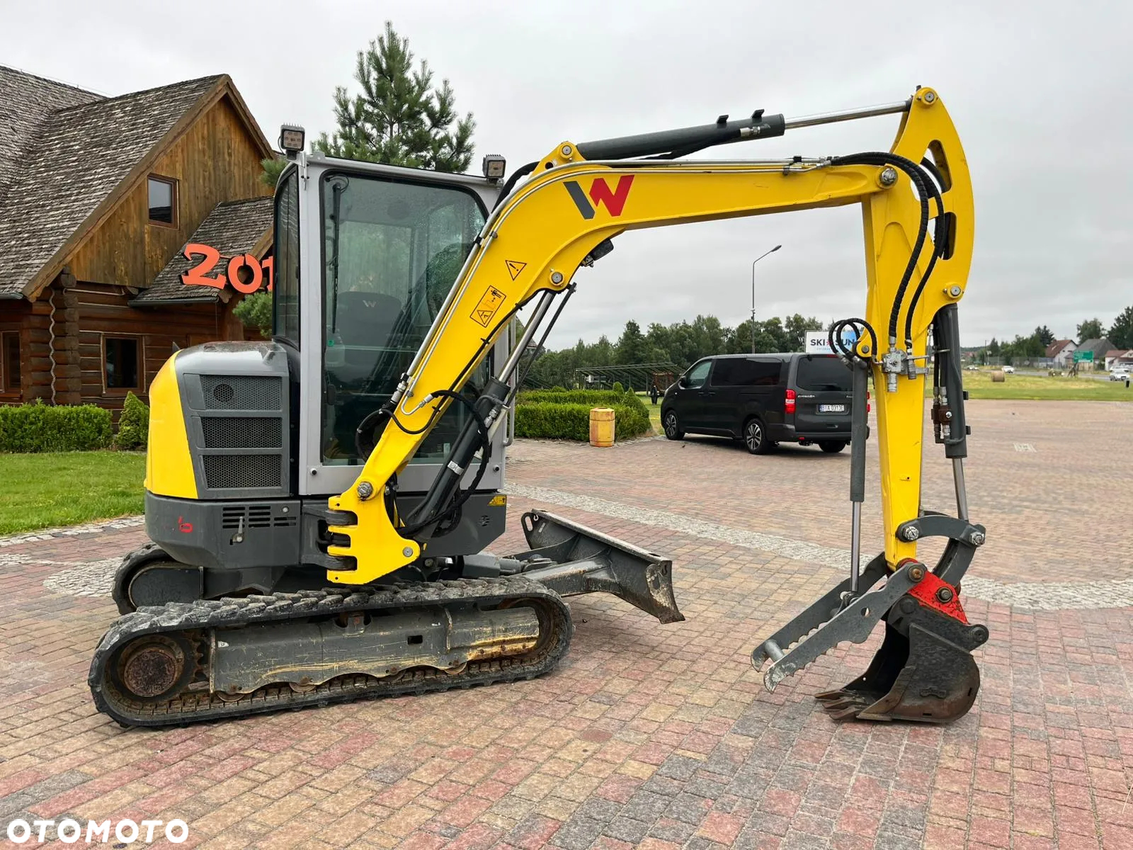 Wacker Neuson EZ36 - 11