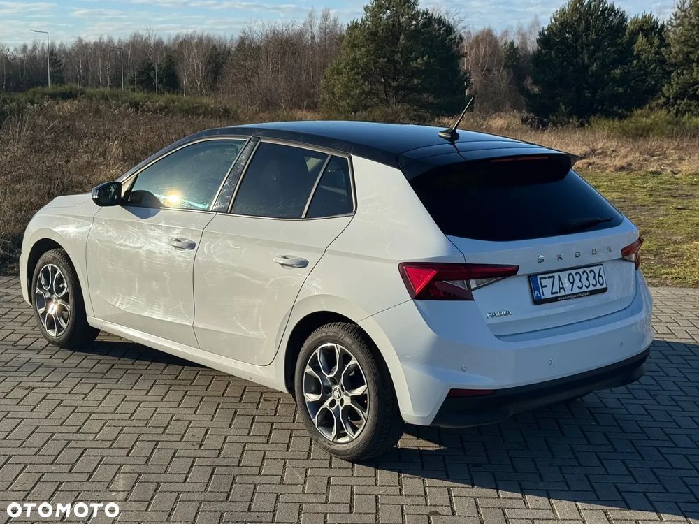Skoda Fabia 2022 photo 2