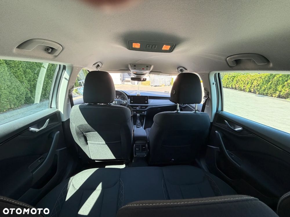 Skoda Kamiq 1.0 TSI Ambition DSG - 9