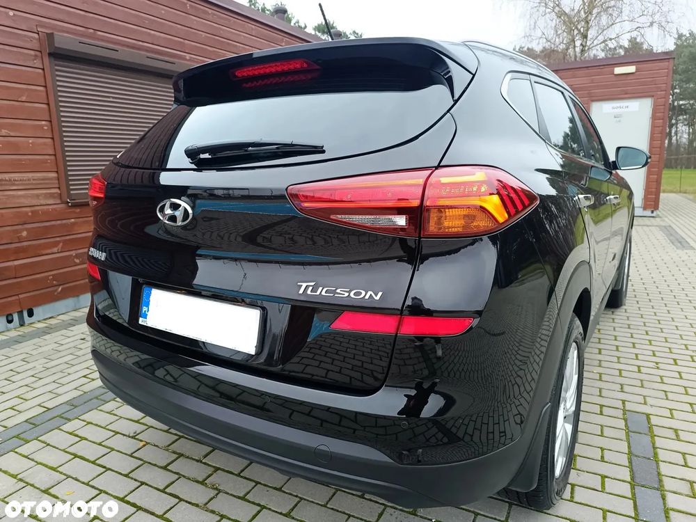 Hyundai Tucson 1.6 GDI BlueDrive Style 2WD - 18