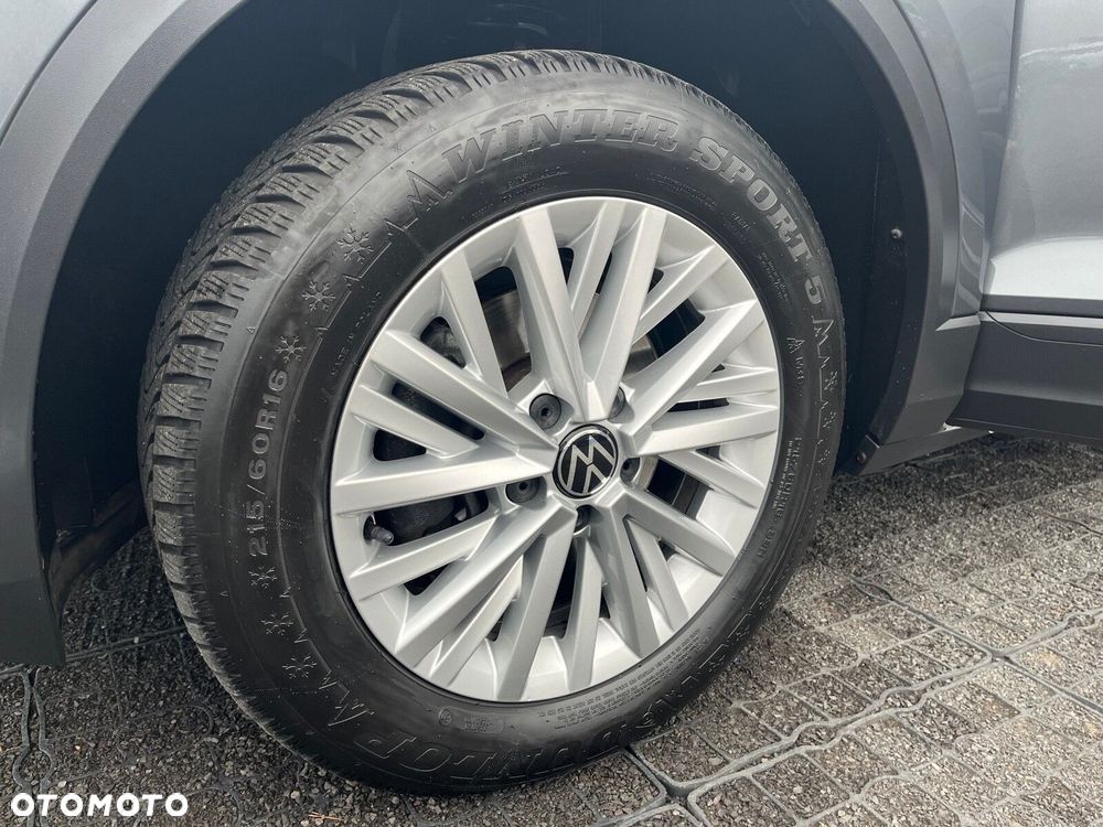 Volkswagen T-Roc - 39