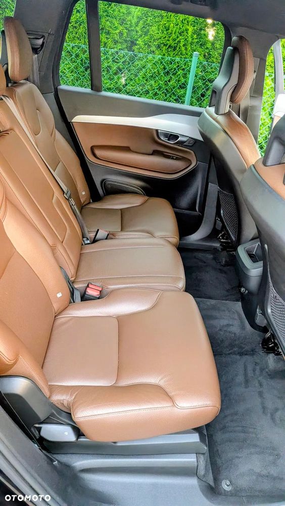 Volvo XC 90 D4 FWD Momentum - 29