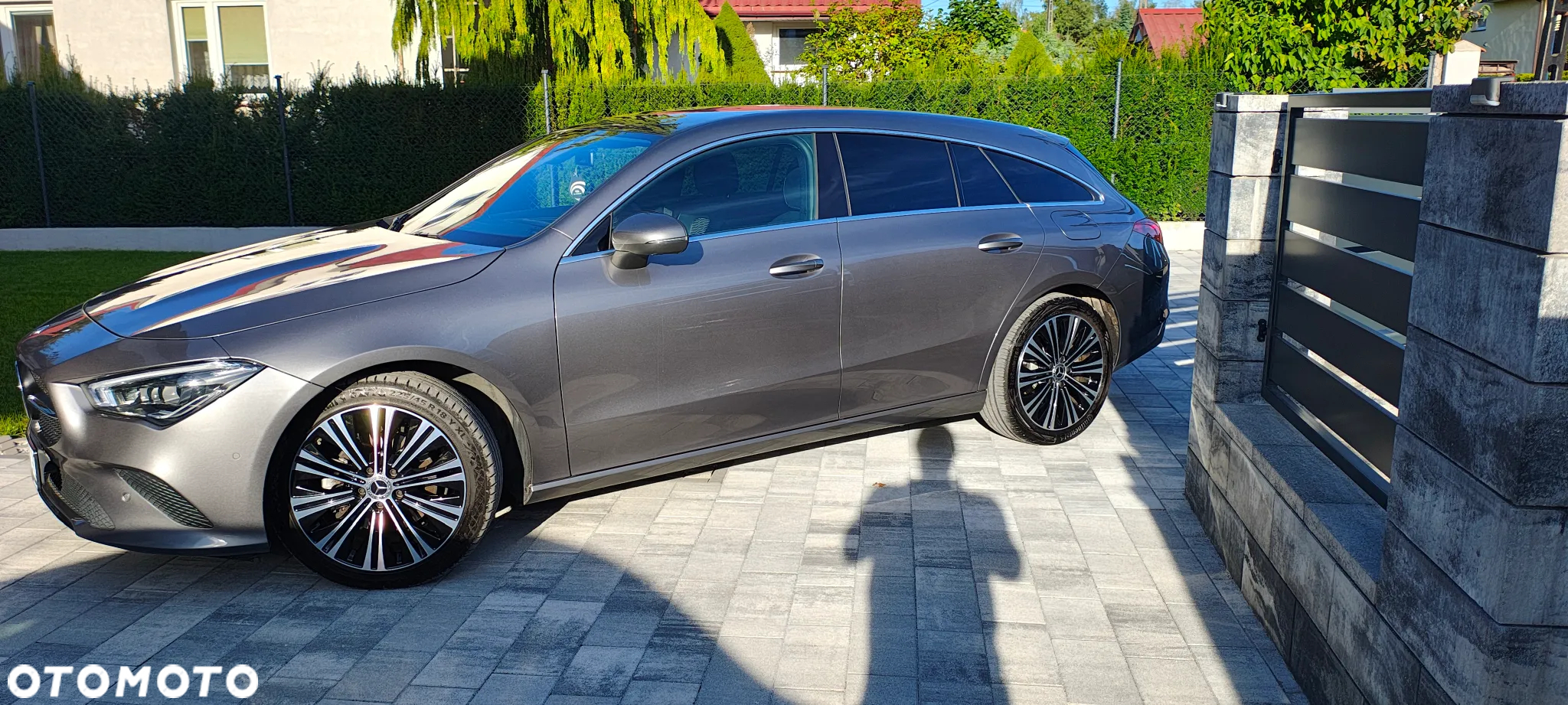 Mercedes-Benz CLA 200 d Shooting Brake 8G-DCT Special Edition - 11