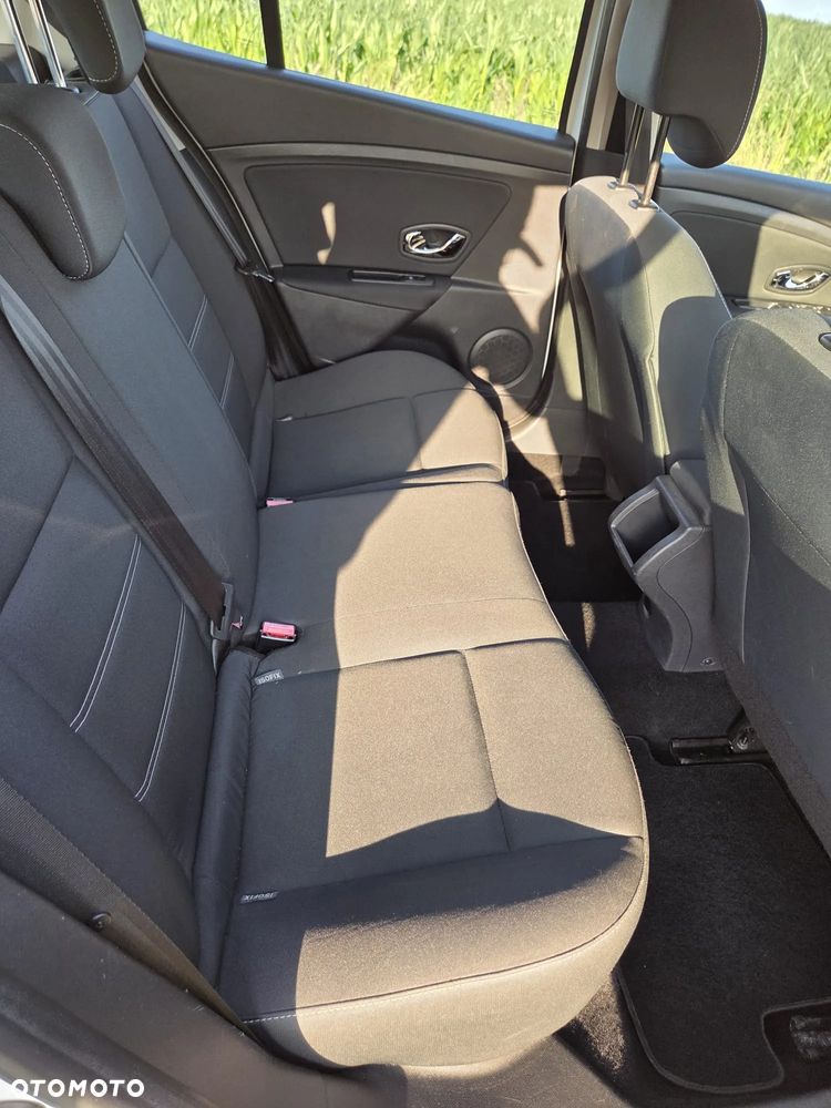 Renault Megane - 7