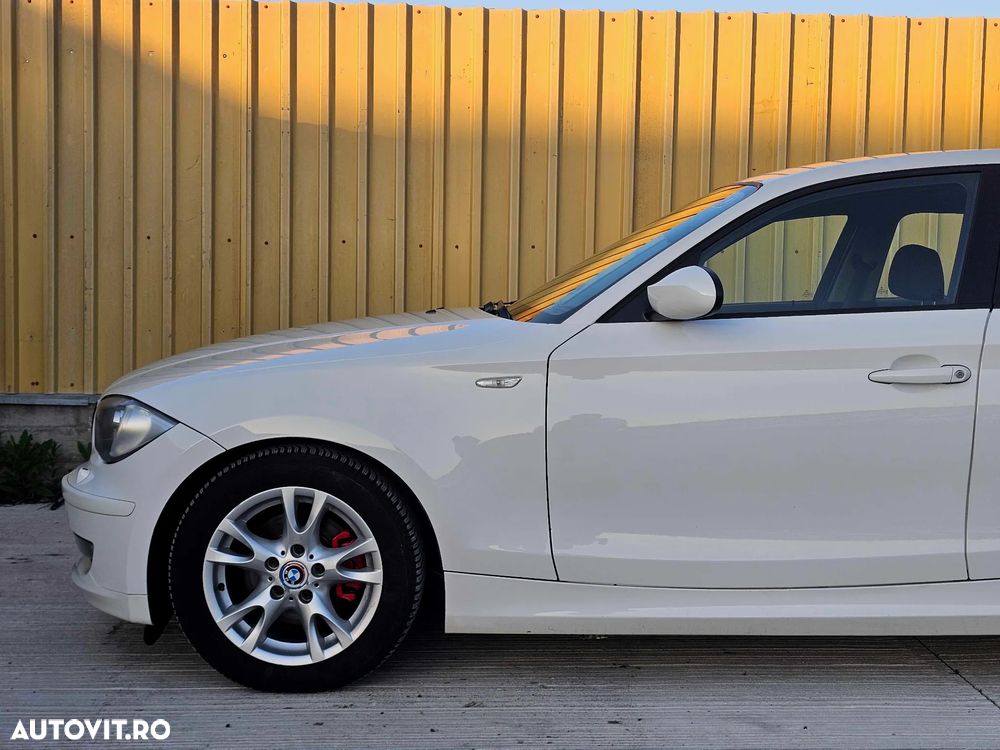 BMW Seria 1 118d DPF Edition Sport - 11