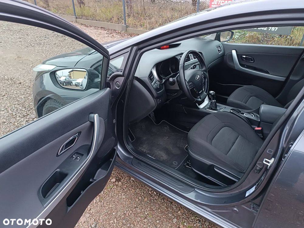 Kia Ceed 1.4 CVVT Edition 7 - 29