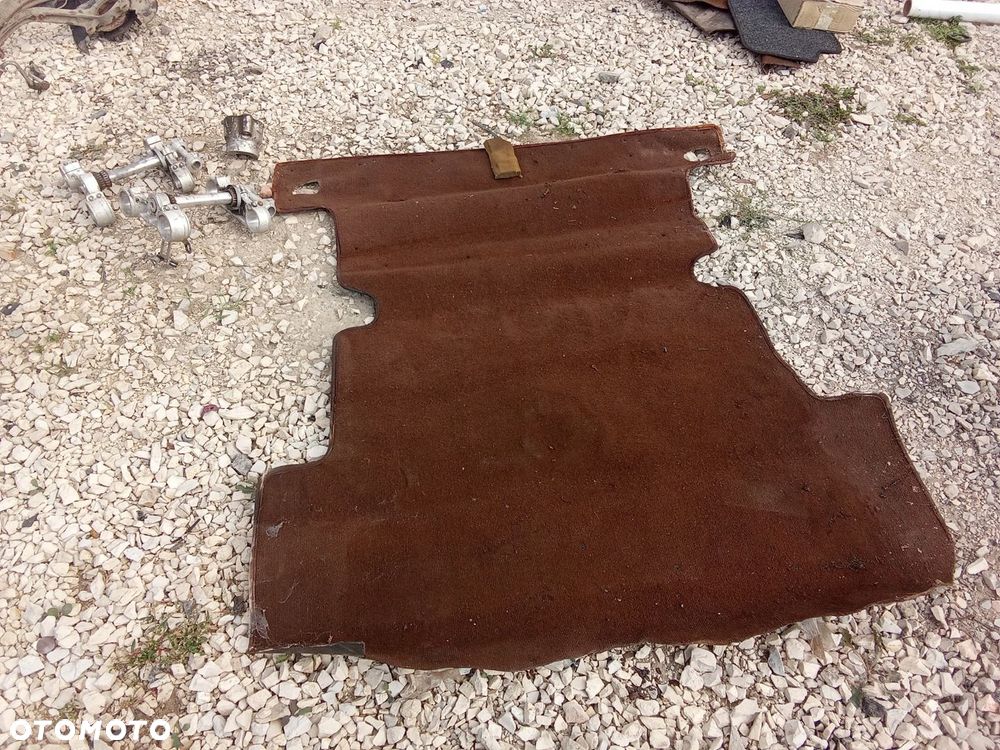 KL WYKŁADZINA DOLNA FSO POLONEZ BRĄZOWA KPL - 10