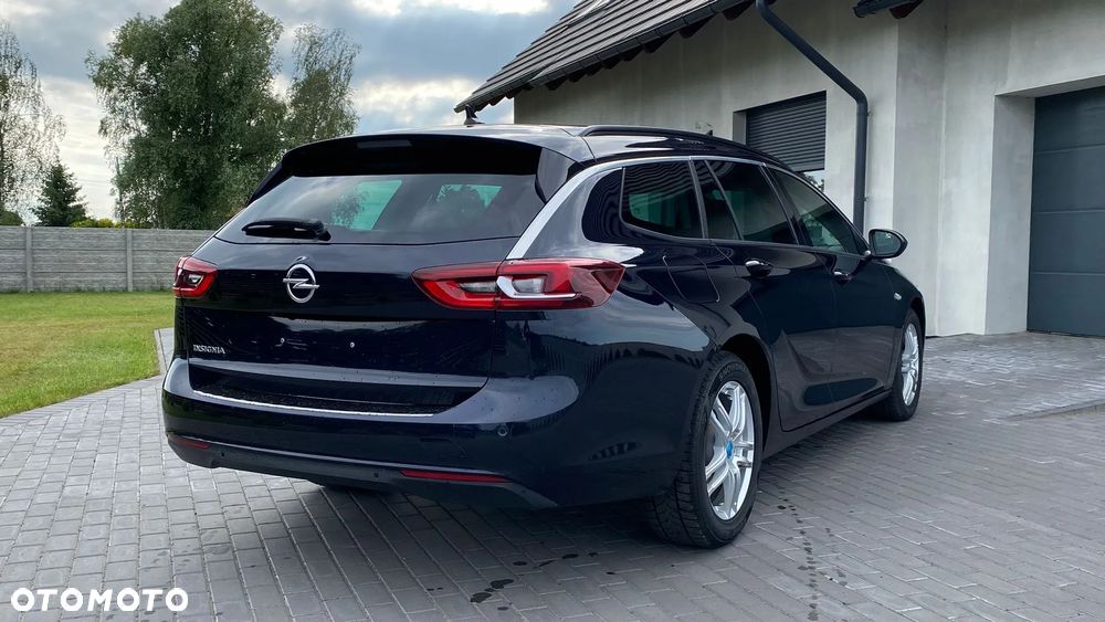 Opel Insignia 2.0 - 16