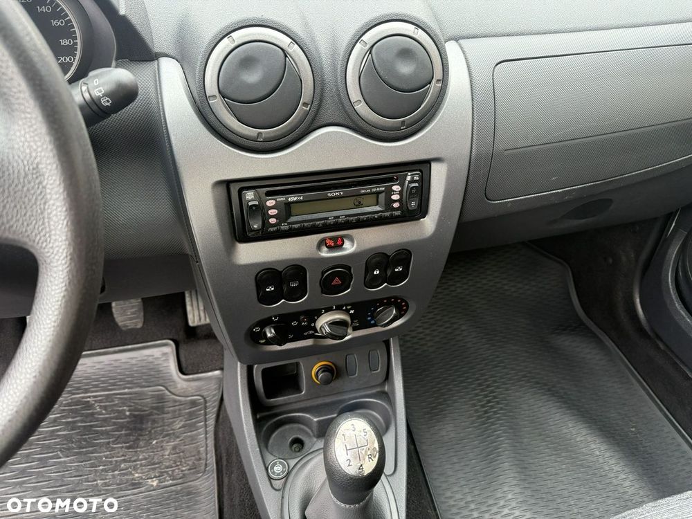Dacia Duster 1.6 - 16