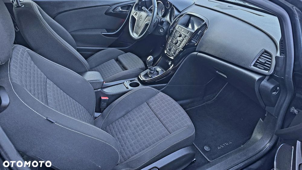 Opel Astra 1.4 Turbo Innovation - 22