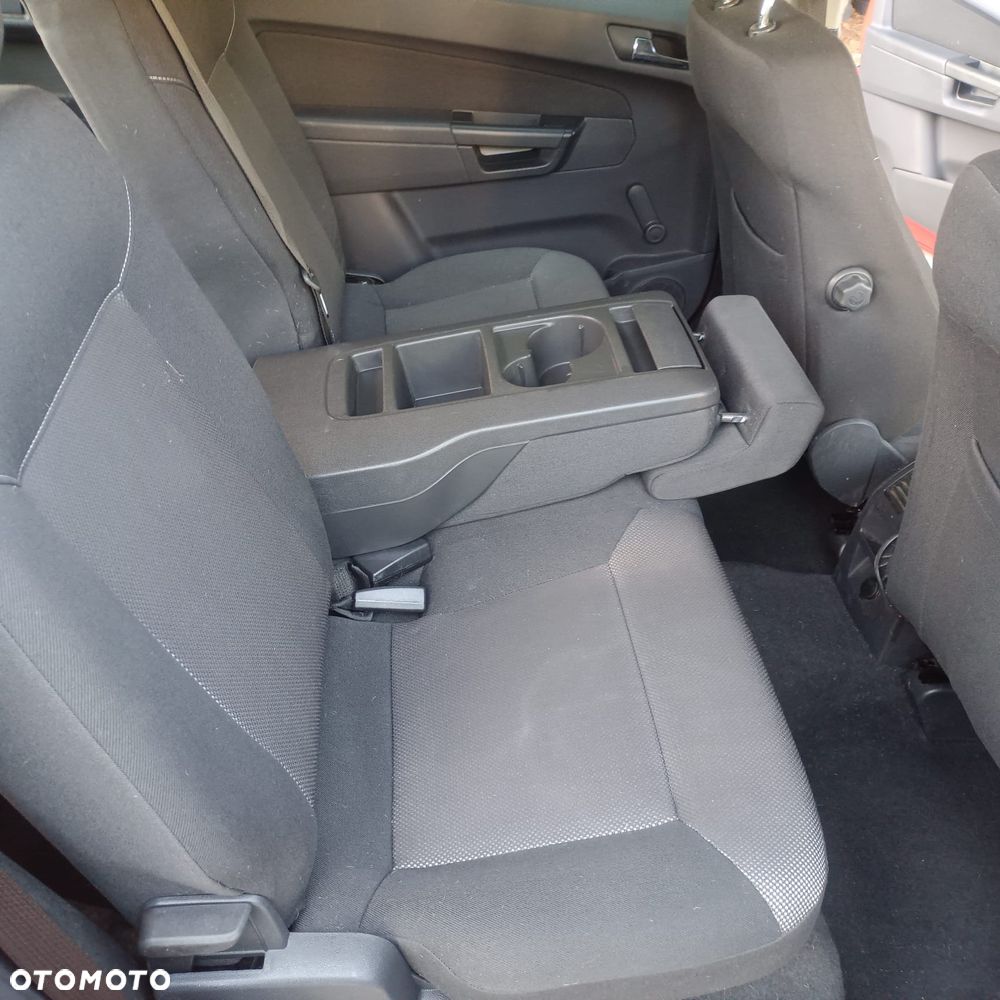 Opel Zafira 1.7 CDTI Cosmo - 8